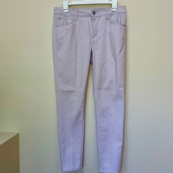 Kenzie Jeans Effortless Ankle Mid-Rise Jeans in Soft Lavender - Picture 4 of 10